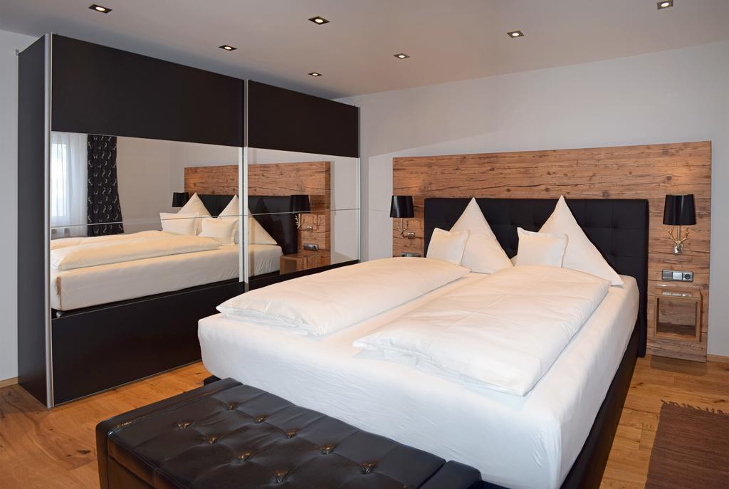 Der Berghof Aparthotel Hirschegg  Kültér fotó