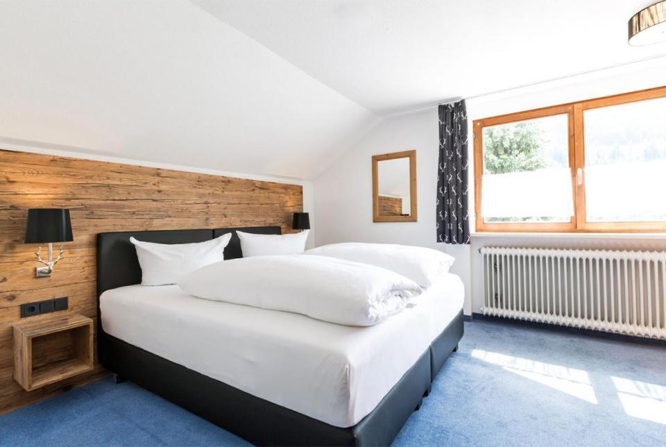 Der Berghof Aparthotel Hirschegg  Kültér fotó