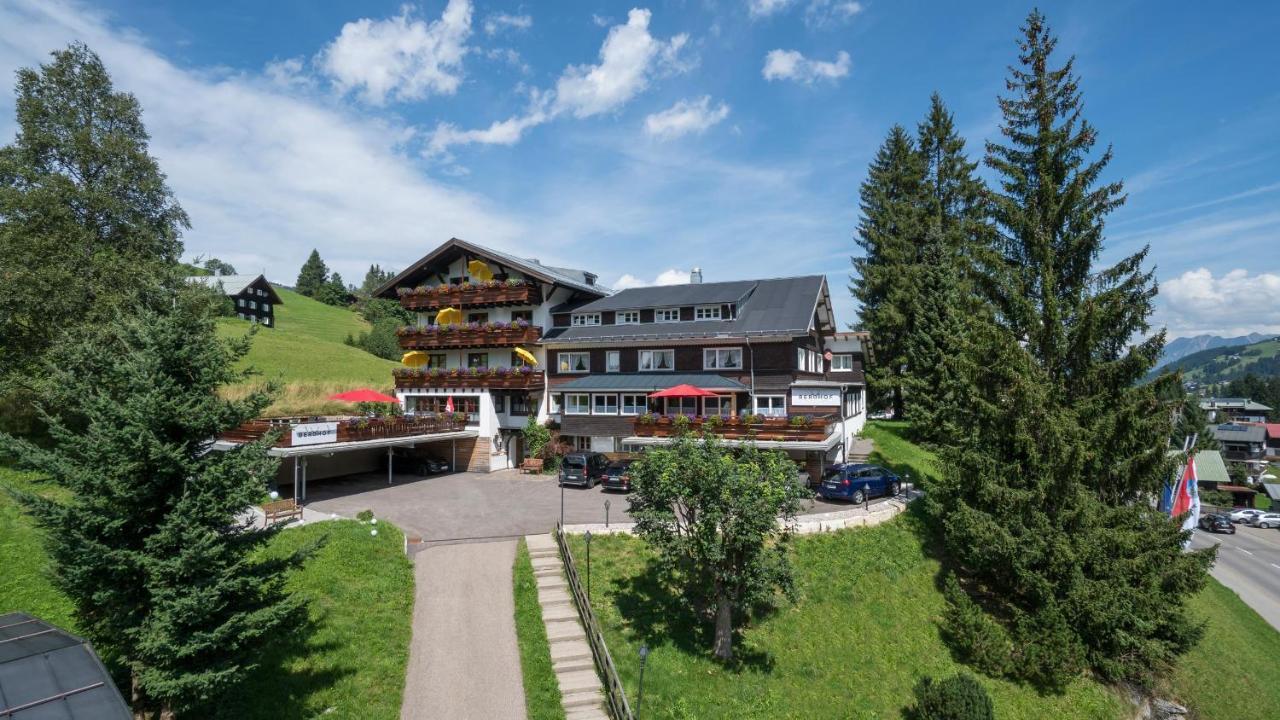 Der Berghof Aparthotel Hirschegg  Kültér fotó