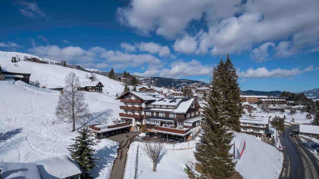 Der Berghof Aparthotel Hirschegg  Kültér fotó